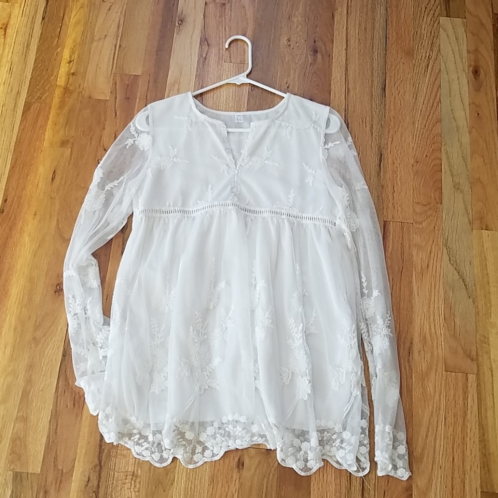 Floral white embroidered blouse